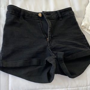 Black High Rise H&M shorts